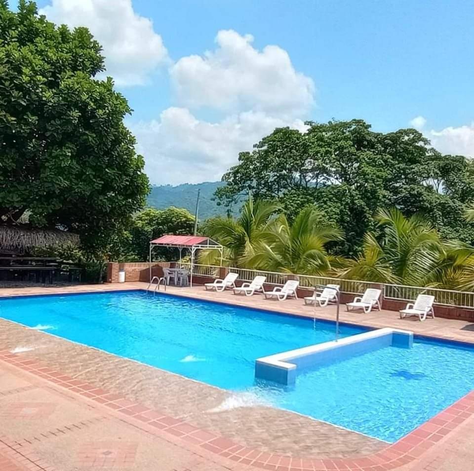 Loma Linda Hotel De Naturaleza 拉米萨 外观 照片